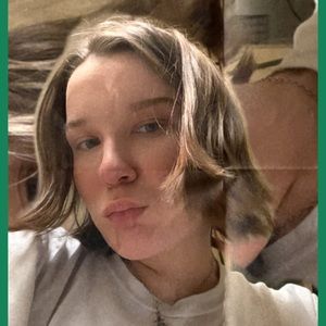 Meet your Posher, Rebecca